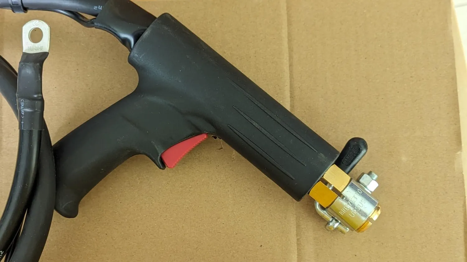 GYS GYSPOT 27.02 poste débosselage acier 2600A