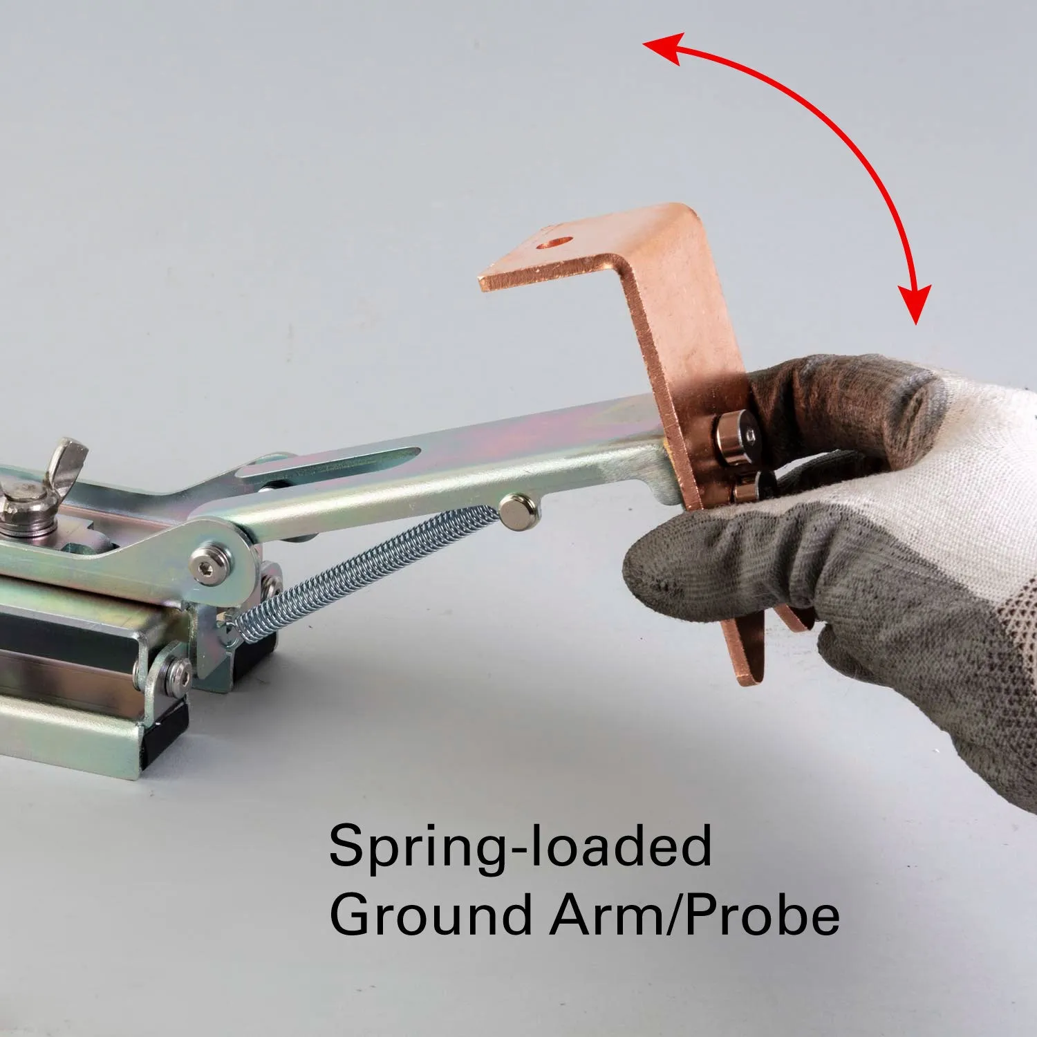 STRONG HAND EUROPE Big Pipe Grasshopper pince de masse magnétique pour gros tubes