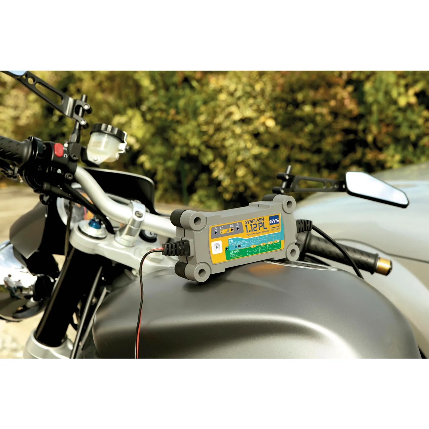 GYS GYSFLASH 1.12 PL chargeur 12 V 1 A plomb lithium