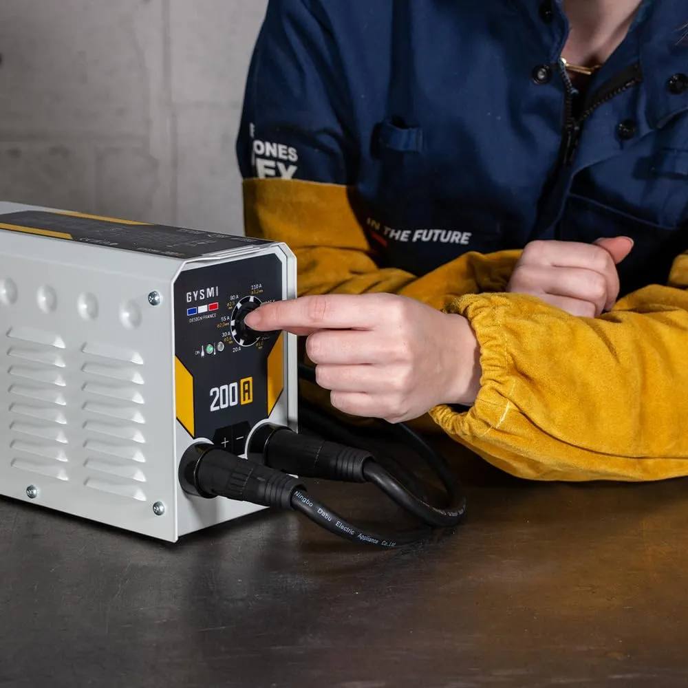 GYS GYSMI 200A poste MMA 200 A avec accessoires