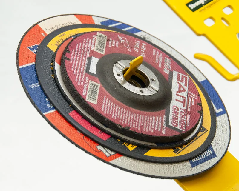 STRONG HAND EUROPE support magnétique pour meuleuse d’angle 5 pouces
