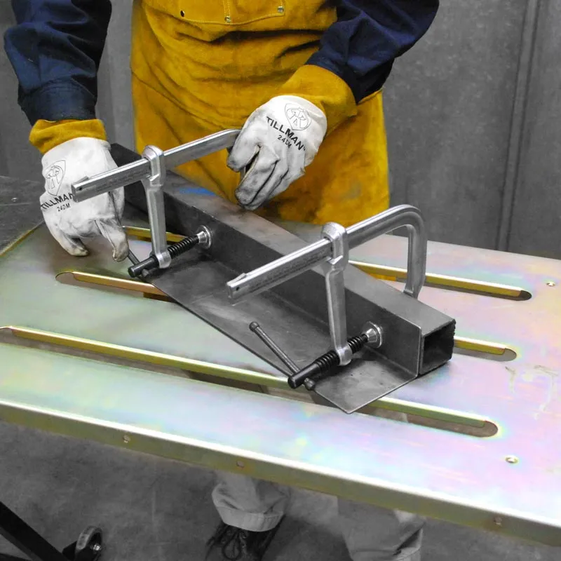 Strong Hand Medium-Duty F-Clamp serre-joint F 24,5 po réversible
