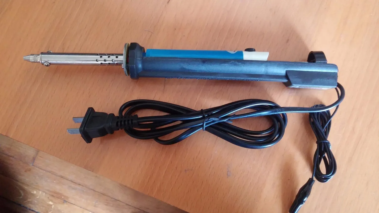Velleman pompe à dessouder électrique 30 W chauffante
