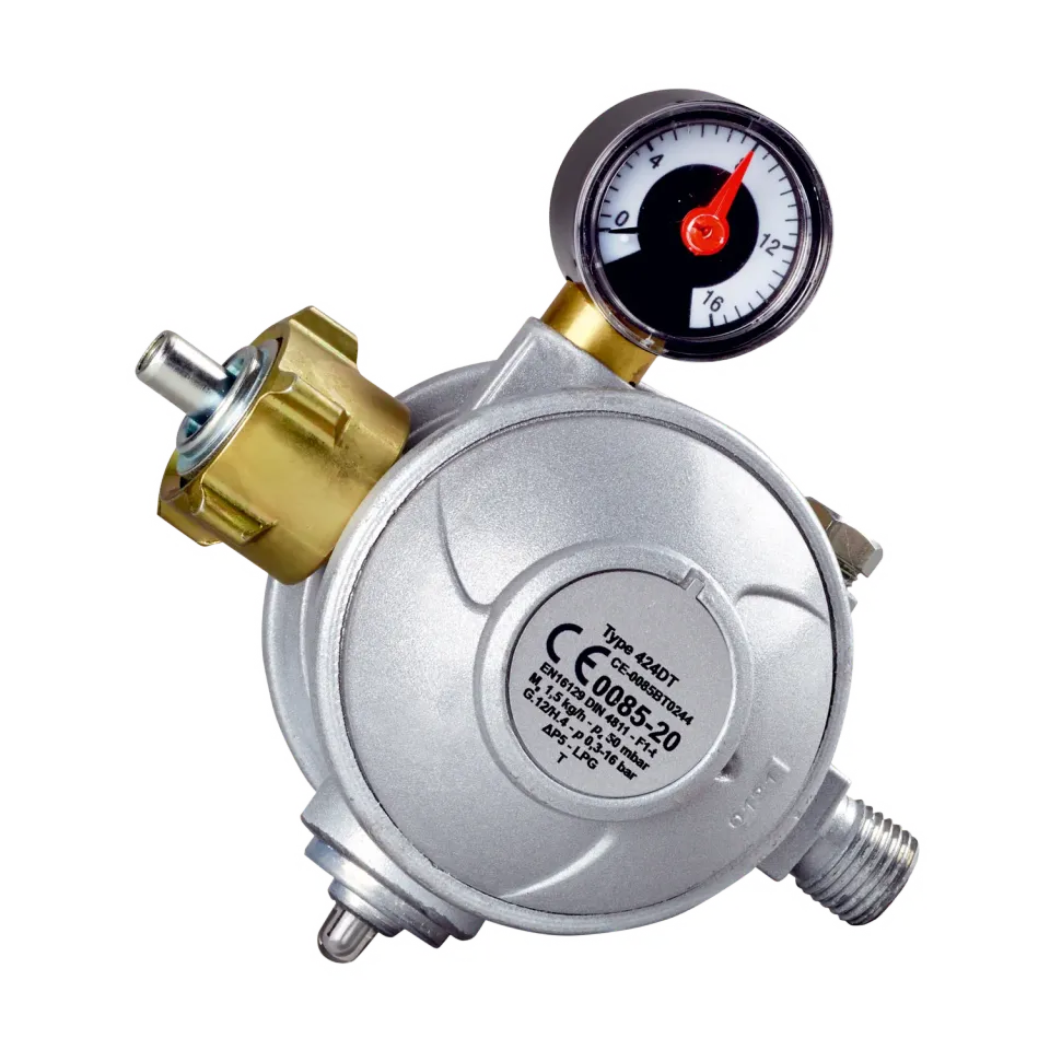 CFH DR 414 détendeur gaz 50 mbar à deux étages avec manomètre