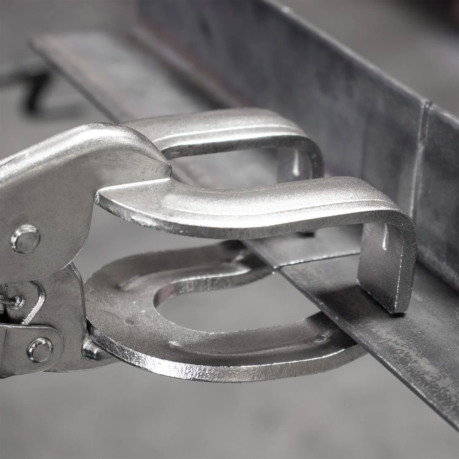 STRONG HAND EUROPE U-Prong Pliers pince de soudage mâchoire large