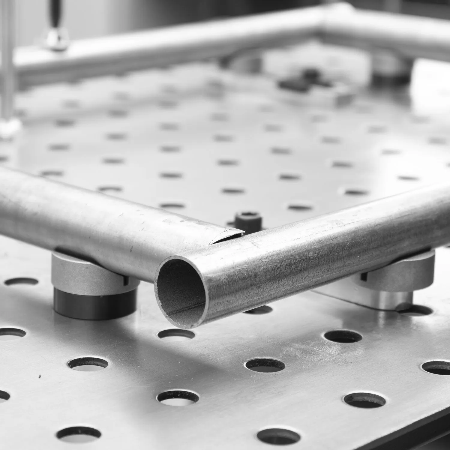 STRONG HAND EUROPE FixturePoint kit de bridage 24 pièces 16 mm