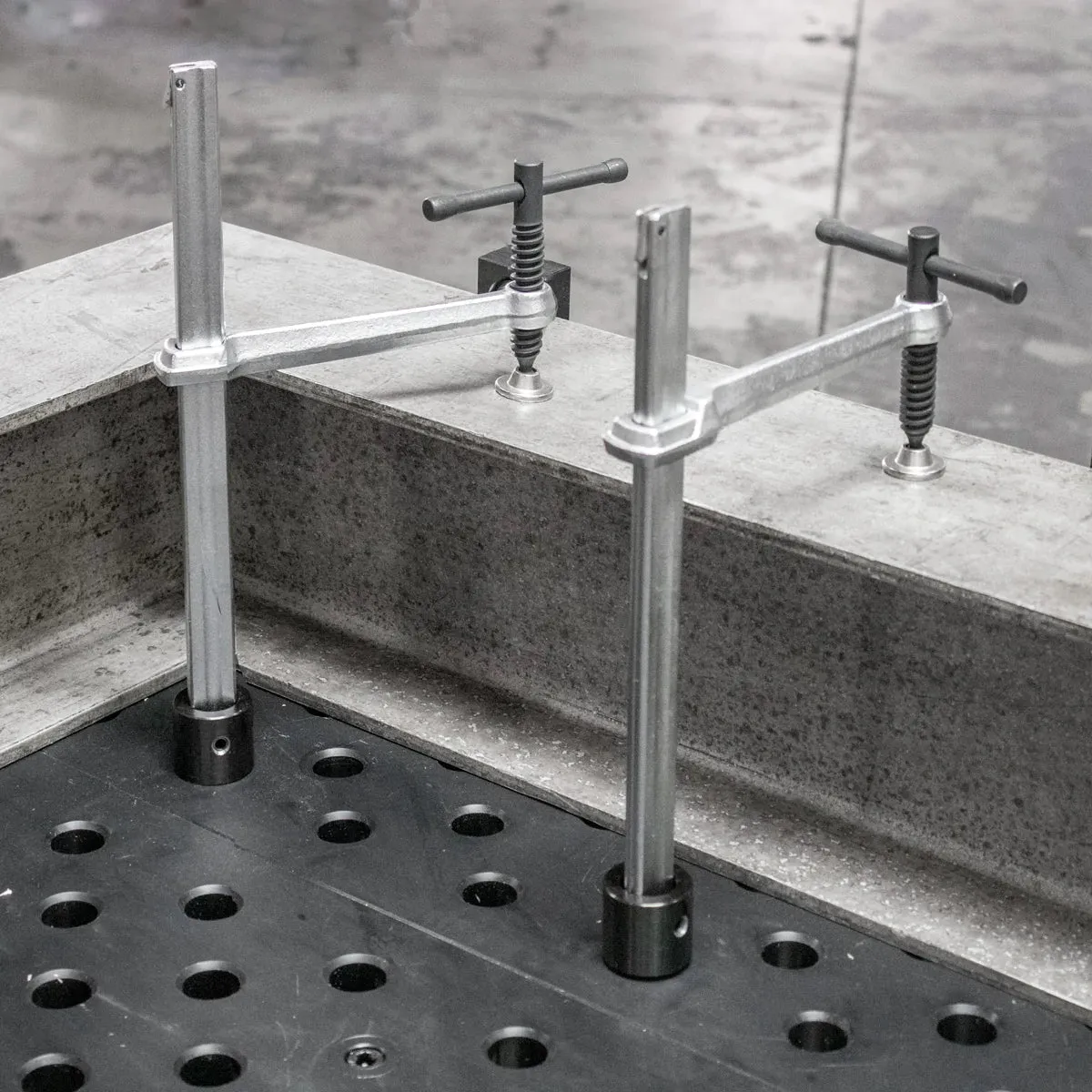 Strong Hand Europe Inserta serre-joint table 28 mm T28-63130T