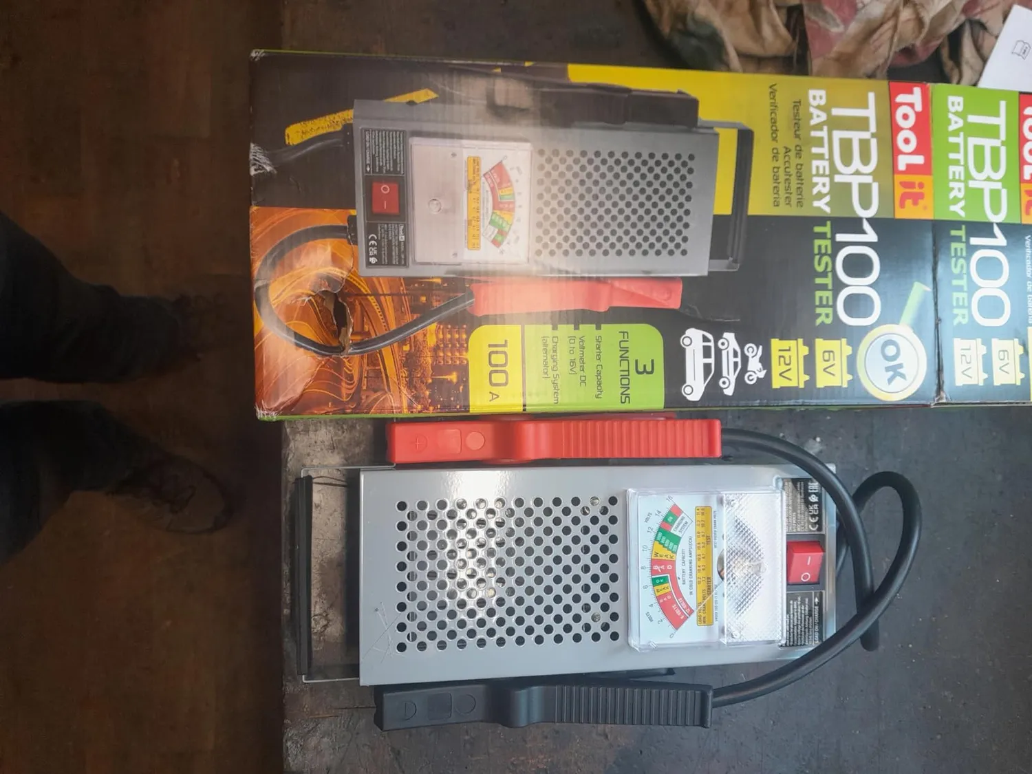 GYS TBi 100 testeur de batterie 6/12 V jusqu’à 100 Ah
