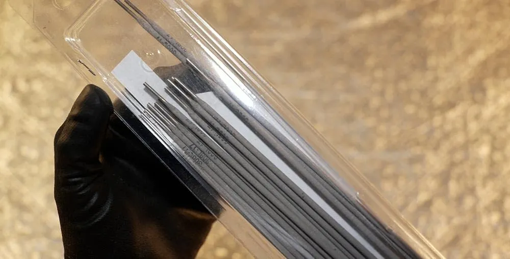 GYS E308L électrodes MMA inox Ø 2 mm x 300 mm blister 14 pièces