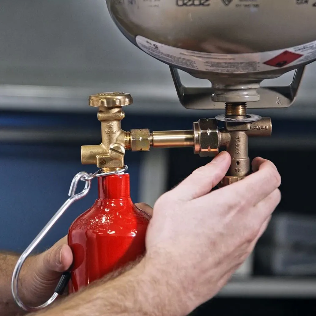 CFH MS 754 raccord de transvasement pour bouteille acier 1 L, propane