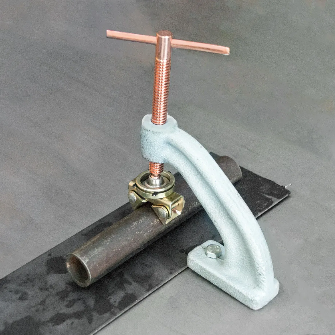 Strong Hand Europe Hold Down Clamp presse de bridage à vis cuivre
