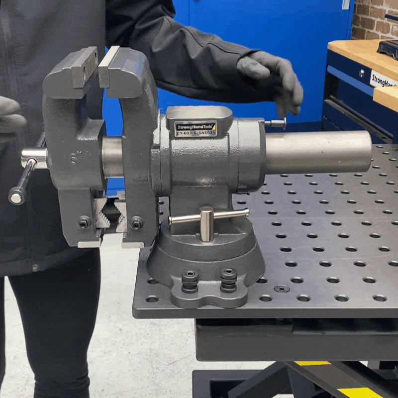 STRONG HAND EUROPE Vise with 360° Rotating Jaw & Base étau 5/8″