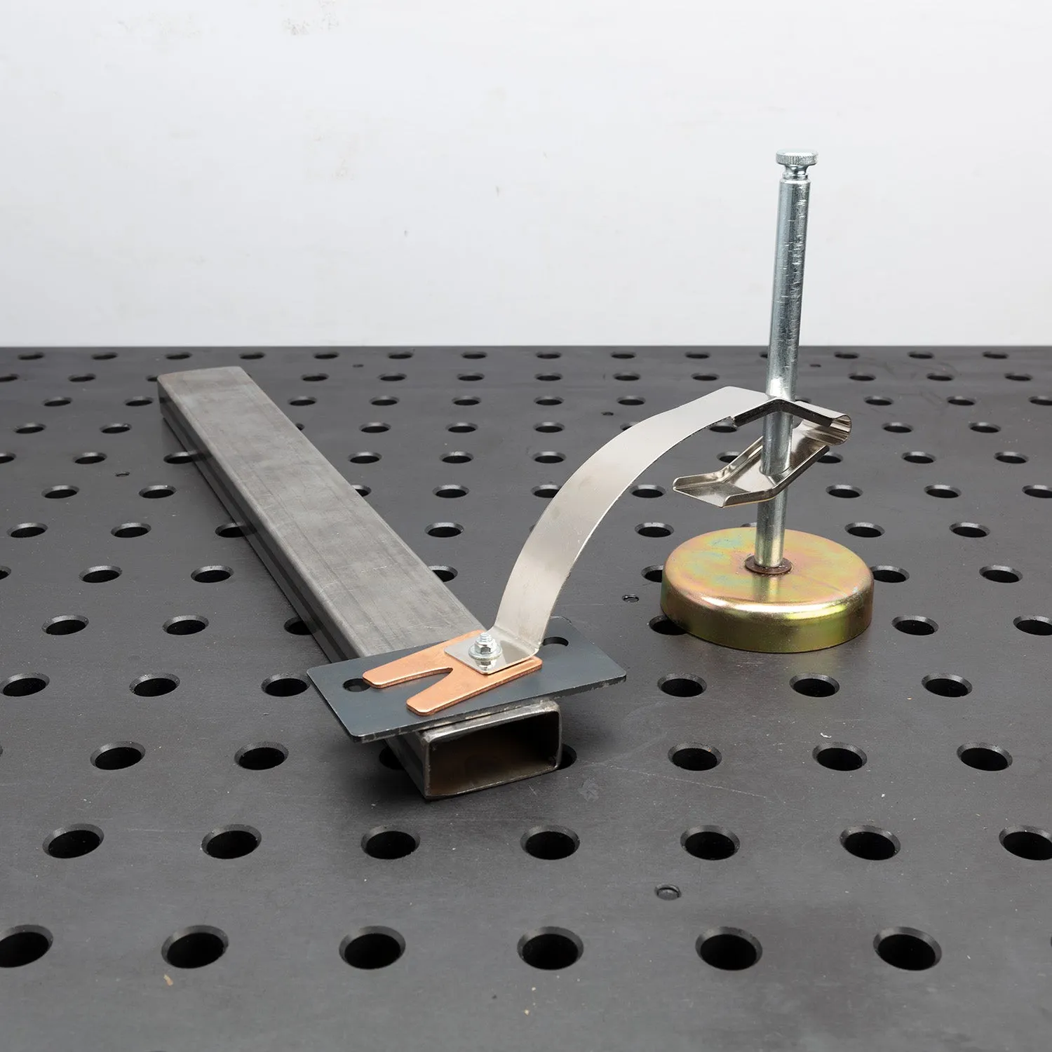 STRONG HAND EUROPE Leaf Spring Clamps pince ressort MCC90 base magnétique