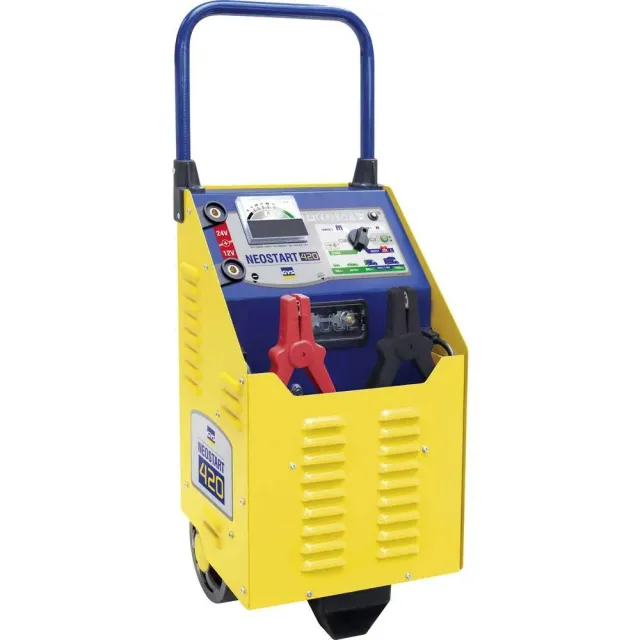 GYS 420 NEOSTART chargeur-démarreur 12/24 V sur roues