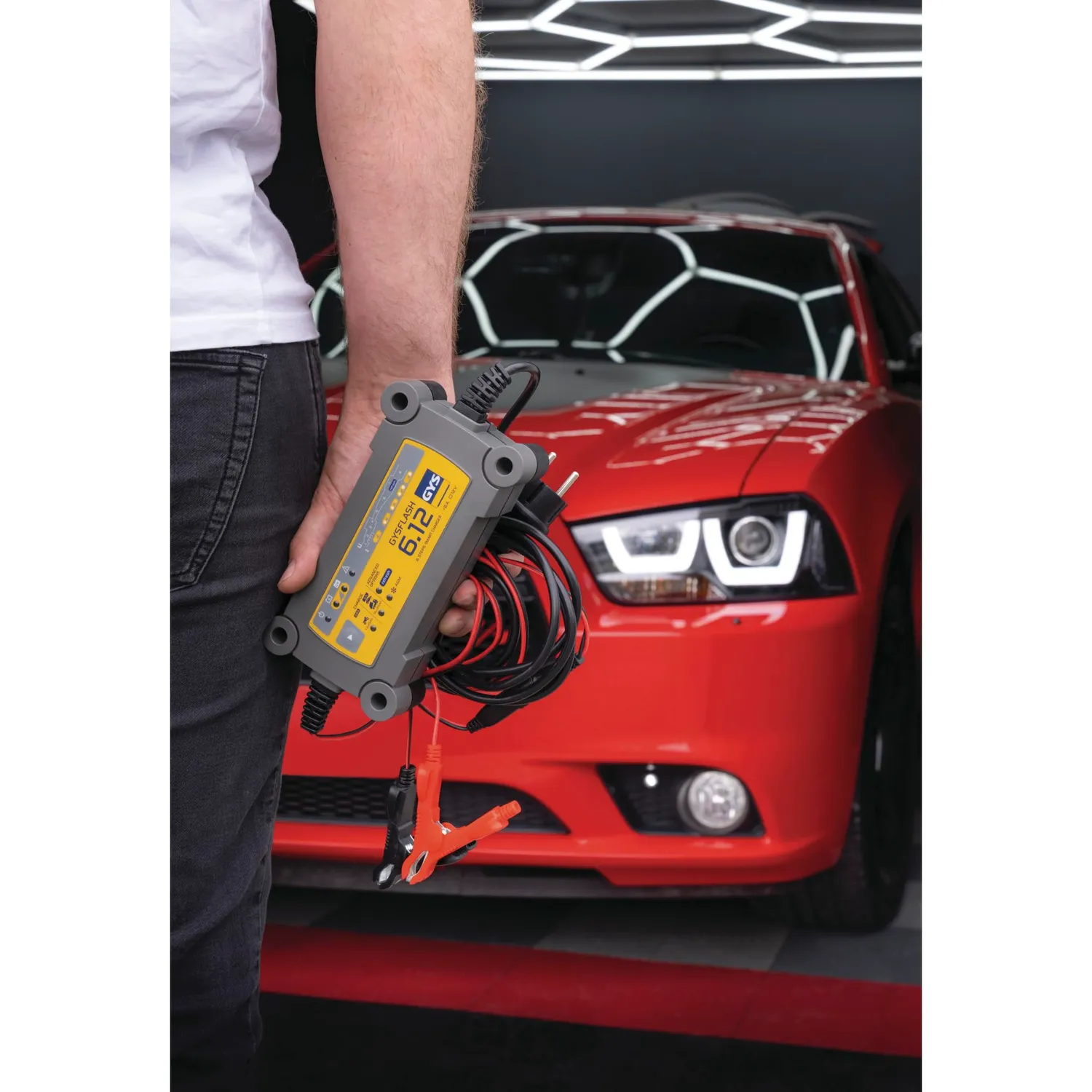 GYS GYSFLASH 6.12 chargeur batterie 12 V 6 A plomb