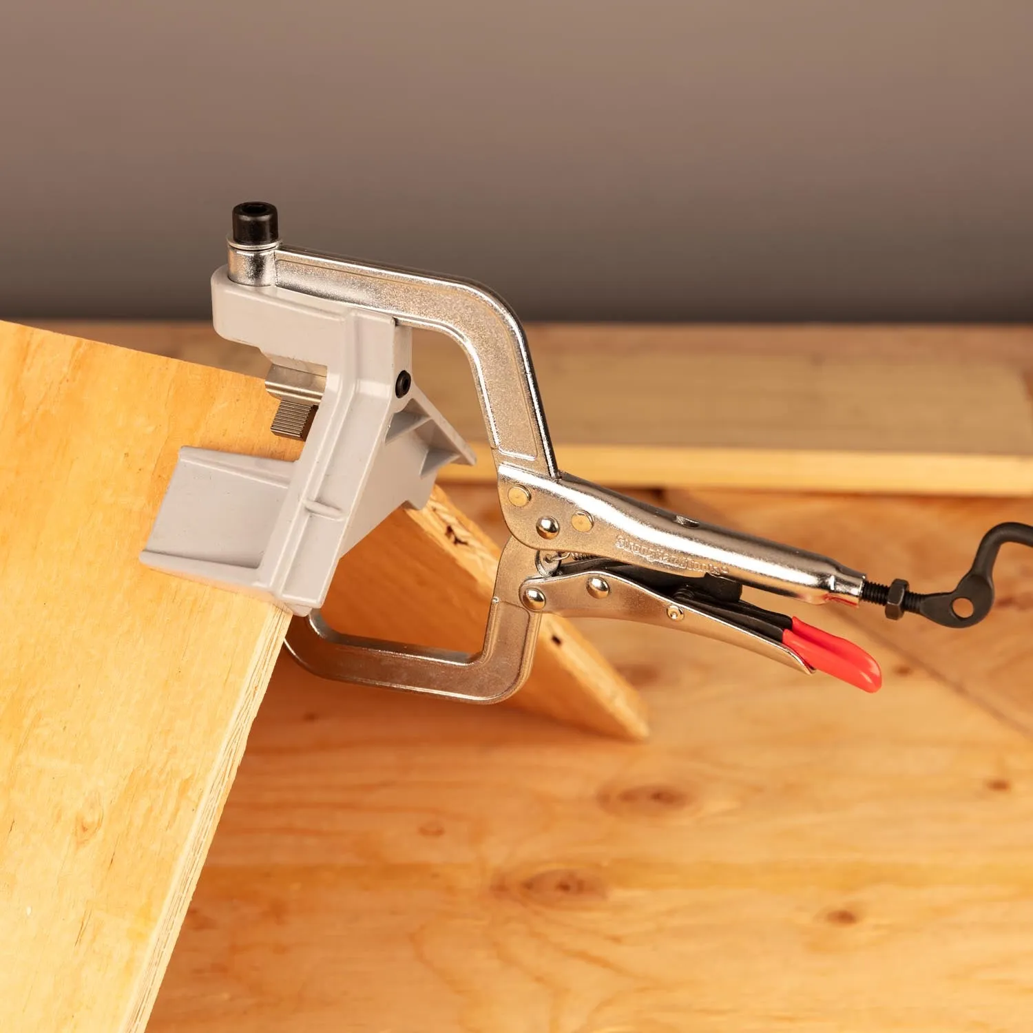 STRONG HAND EUROPE JointMaster PLW634 pince d’angle menuiserie
