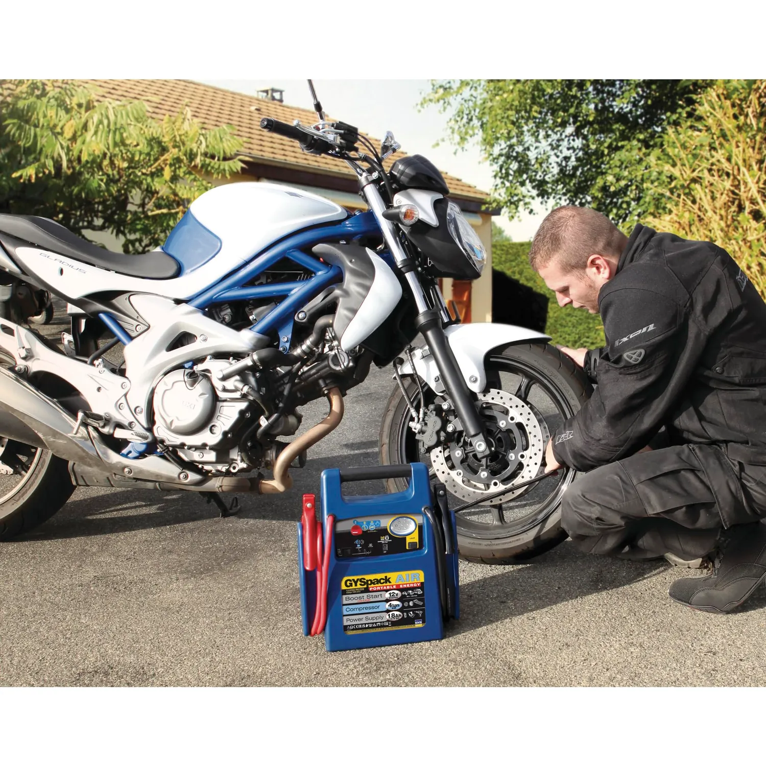 GYS 026322 booster démarreur 12 V avec compresseur 18 Ah