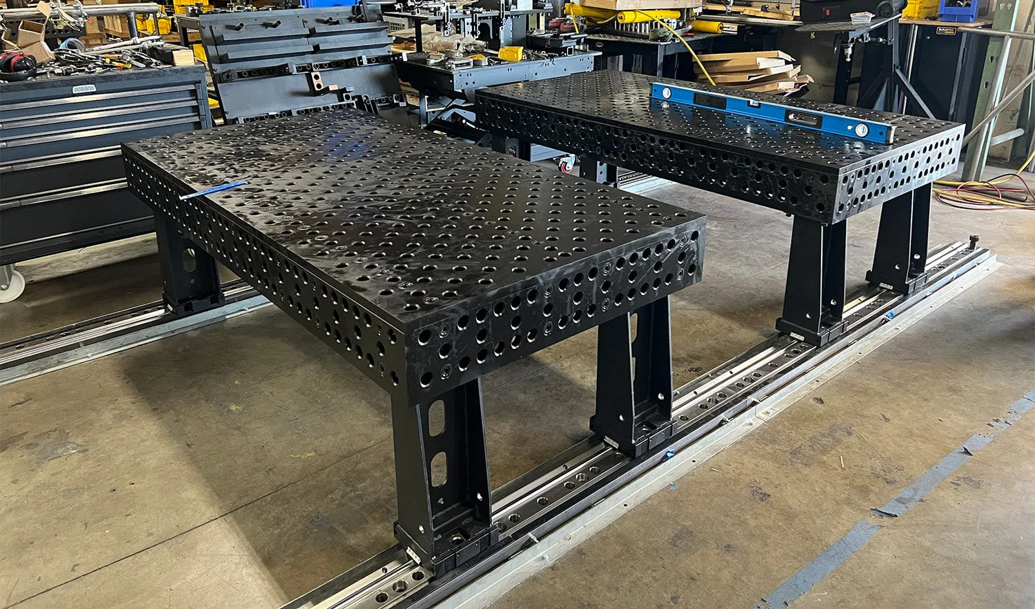 Strong Hand Europe pied table soudure rail 28 mm 300 mm T28-87003