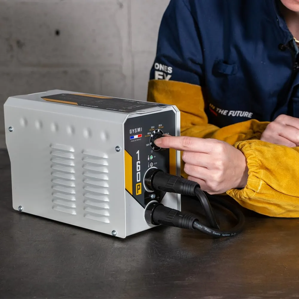 GYS GYSMI 160P poste à souder MMA avec masque LCD Techno 11