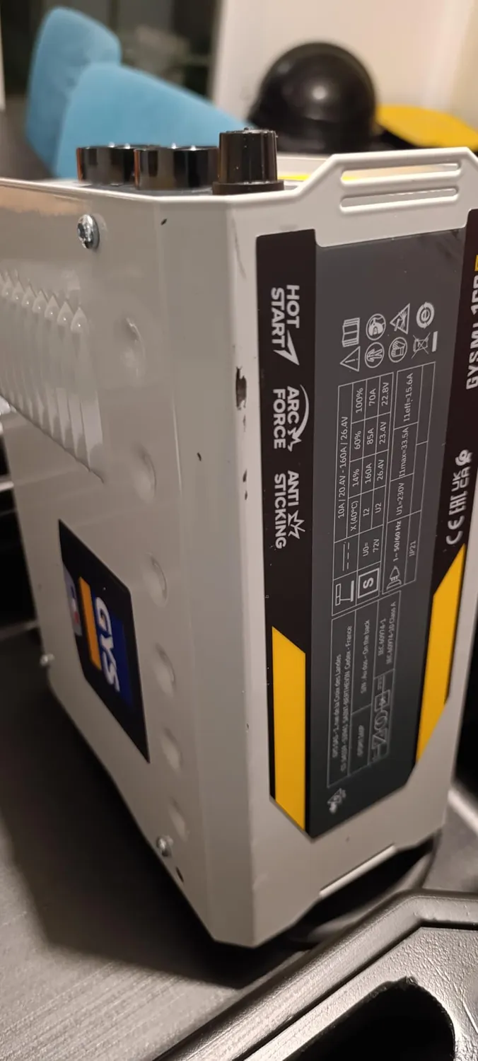 GYS GYSMI 160P poste à souder MMA 160A avec valise